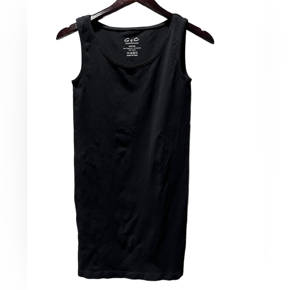 G9C United Knitwear Black Tank Top One Size NWOT